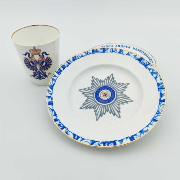 Tasse porcelaine commémorative russe – Image 2